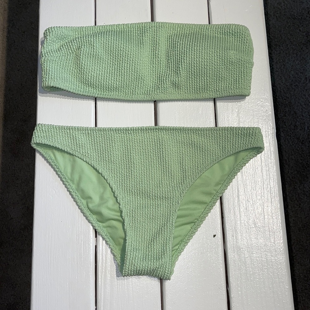 Green h&m bathing suit set!